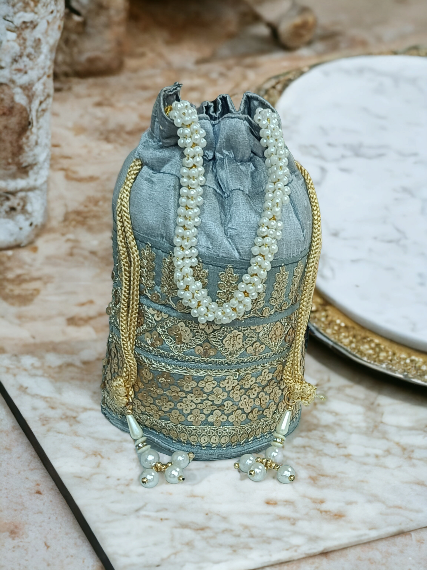 Potlis | Bucket bags | Bride bags |Bags for wedding | Gift Bags