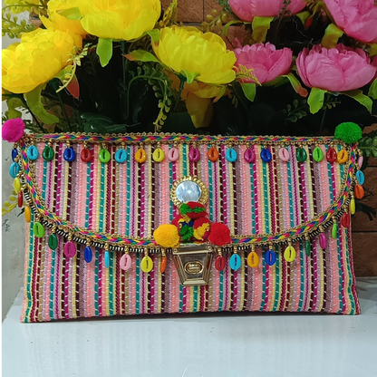 handmade_clutch